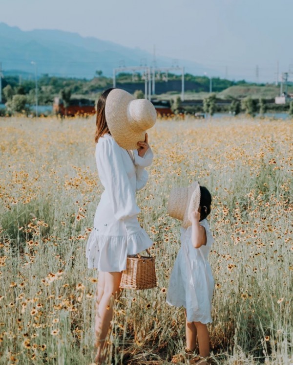 五一小长假遛娃走起！这样搭配亲子装高颜值又舒适