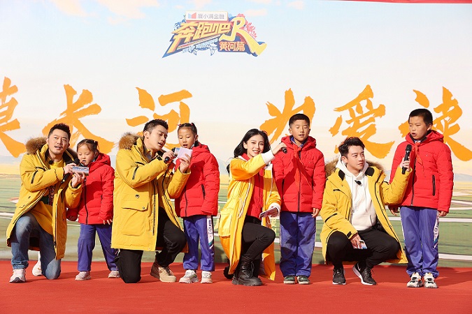 海澜之家七年步履不停，“多一克温暖”携《奔跑吧》再出发