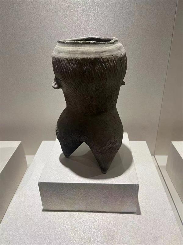 一个沉睡了六千年的陶唐都城遗址 展现在陕北高原