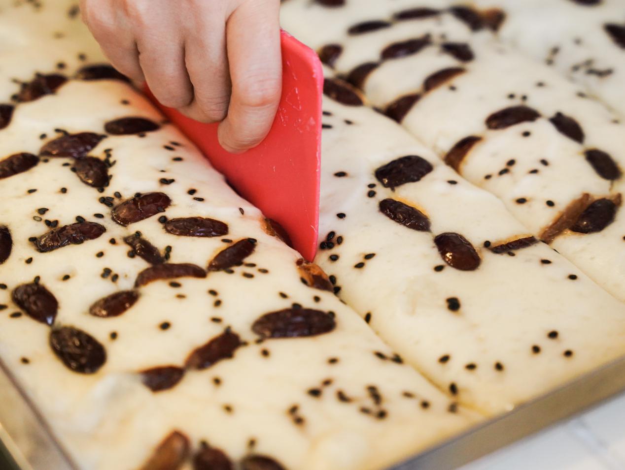 重阳节南宁这家食堂竟然有老人“搭子”局？！“老”有意思了！