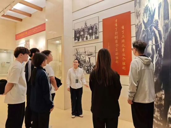 以行践知悟思政 研学赋能担使命—我院赴西柏坡开展行走的思政课活动
