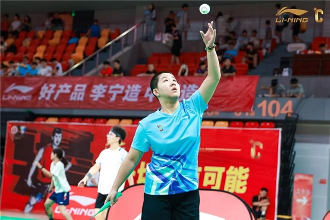 羽落盐城 一“盐”为定！2025李宁·谌龙羽毛球单打公开赛盐城站画上分站赛句号！