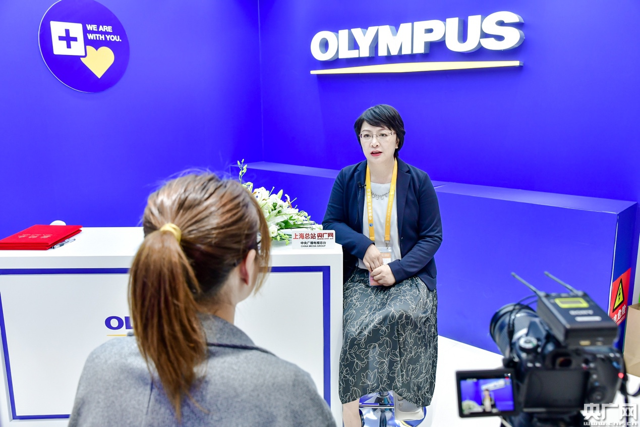 打卡进博会|专访奥林巴斯第一任中国本土女性CEO——杨文蕾