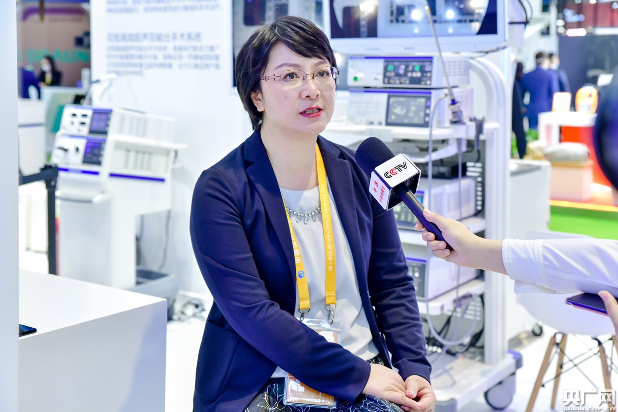 打卡进博会|专访奥林巴斯第一任中国本土女性CEO——杨文蕾