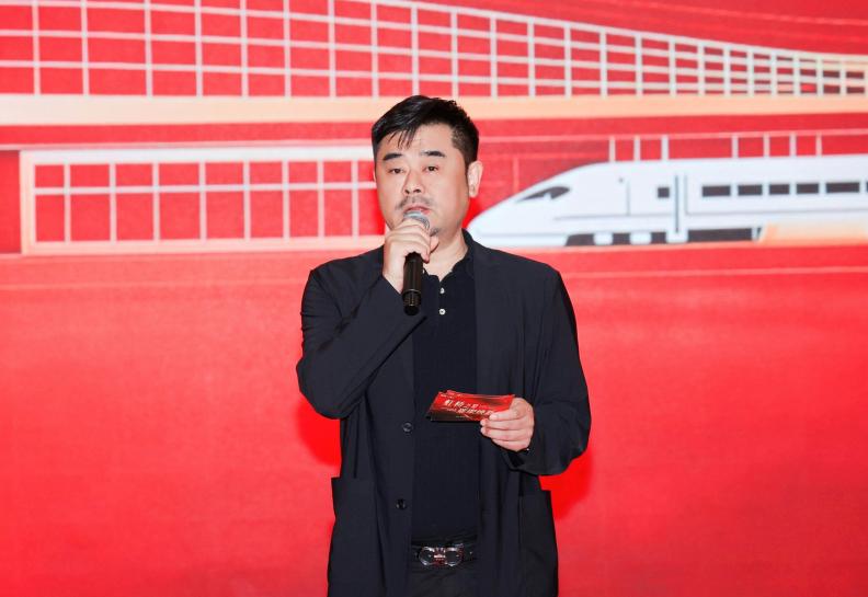 虹桥之星 璀璨焕新|虹桥枢纽沉浸式超级媒体矩阵重磅回归,荣耀启幕! 虹桥之星 璀璨焕新|虹桥枢纽沉浸式超级媒体矩阵重磅回归,荣耀启幕!