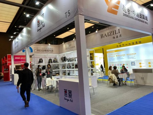 盛大开幕 | 首届“广州国际网红产业交易会”吹响网红直播集结号