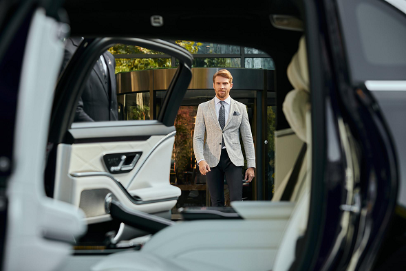 《礼宾出行服务通则》行业首发，耀出行引领行业标准化