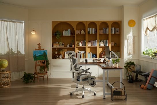 PUREFAITH 电动微动力人体工学椅全球开创者