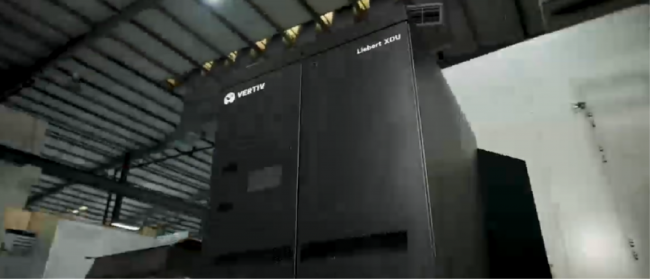 维谛技术（Vertiv）：1.6兆瓦全套方案厂验现场直击，1:1还原客户全场景液冷系统
