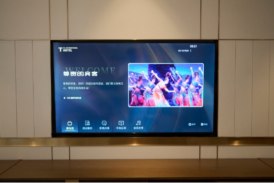 影音房爆火背后：TCL用AI大模型打开智慧酒店新增长