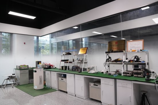 铸就行业新标杆，得力工具斩获多项权威认证