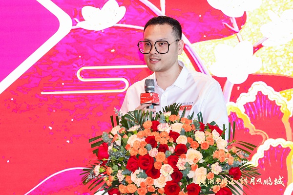 钱潮聚湾区，皓月照鹏城•钱氏企业家俱乐部2025中秋家宴圆满举行！