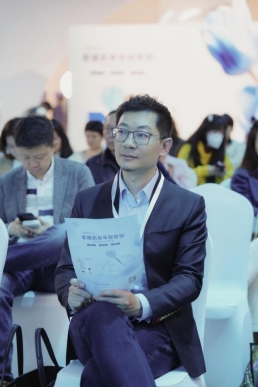 北京卓彦丽格获得“伊肤泉胶原小17”官方授牌机构