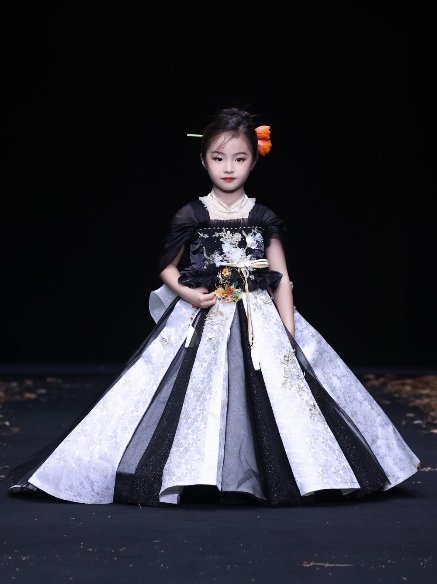 2024中国童模榜中榜时尚盛典官方发言人金诗颖