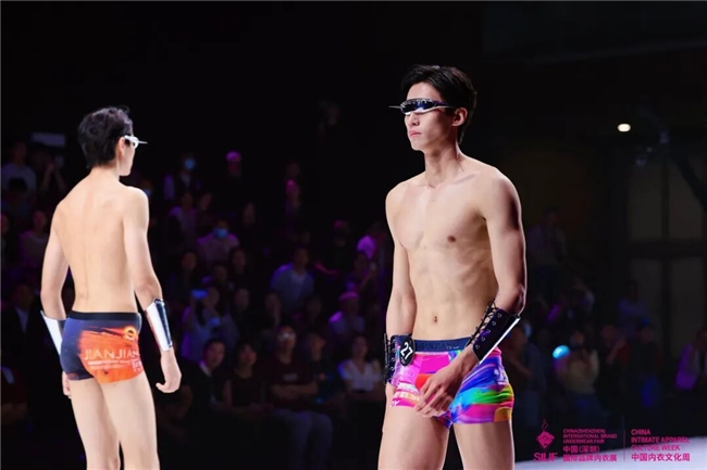 环球新生代 舒适有姿态｜2026第一季健将·环球新生代男模大赛总决赛圆满收官