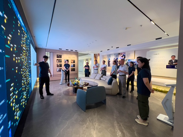首个中国建筑陶瓷行业数字化成品交付创新示范平台落户简一